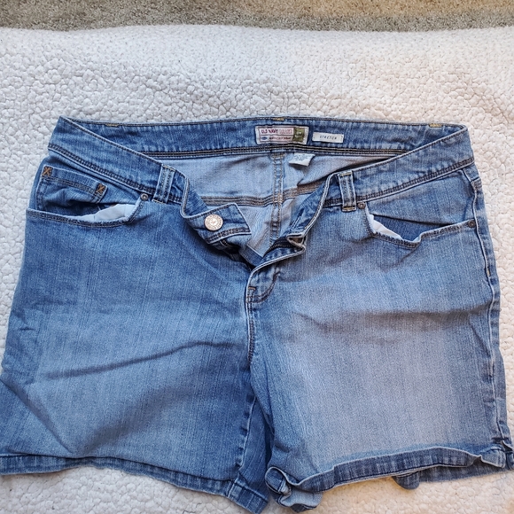Plus size shorts 12 pairs for $40 - Picture 6 of 12